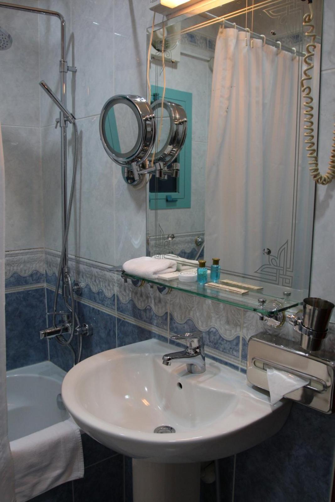 Al Bustan Hotel Ντόχα Εξωτερικό φωτογραφία
